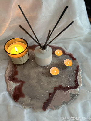 Поднос .Тарелка из смолы