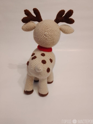 Вязаный НОВОГОДНИЙ ОЛЕНЬ. 26см. Ручная работа. - 3