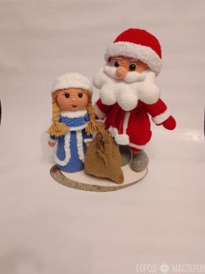 Вязаные Дед Мороз и снегурочка.Ручная работа . - 4