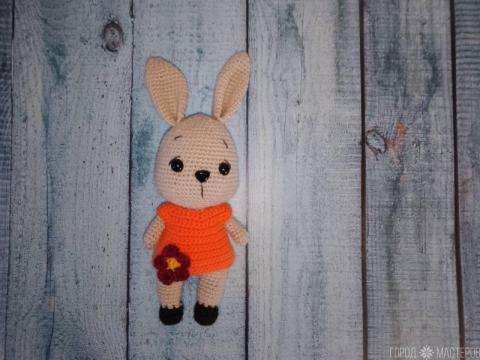 Вязаная зайка.Ручная работа - 4