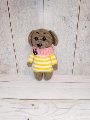 Вязаная собачка крючком.