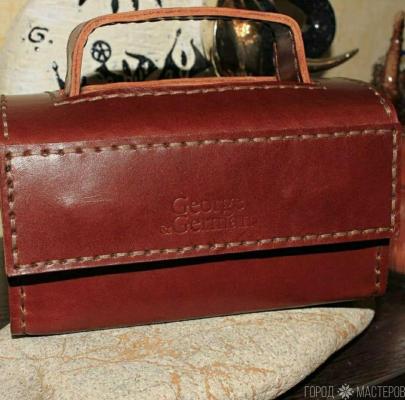 Несессер из натуральной кожи