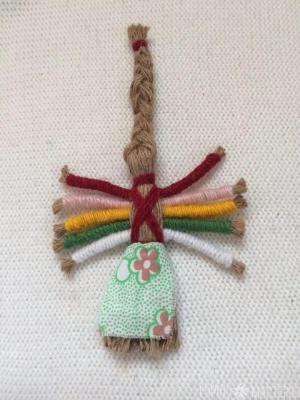 Народная обереговая кукла "Десятиручка"