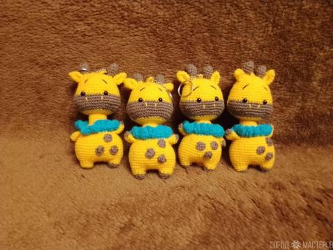 Вязаные брелочки жирафики 11-14 см.Ручная работа - 3