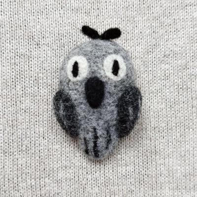 Брошь из войлока "Сова".