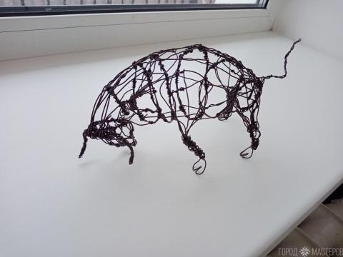 Проволочная скульптура "БЫК" - 2