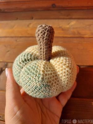 Вязаная тыква