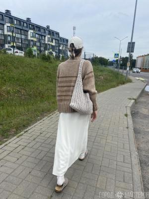 Вязаный свитер