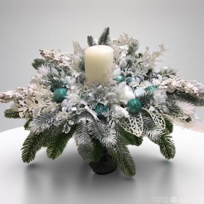 Новогодняя композиция в бокале Рождественский венок