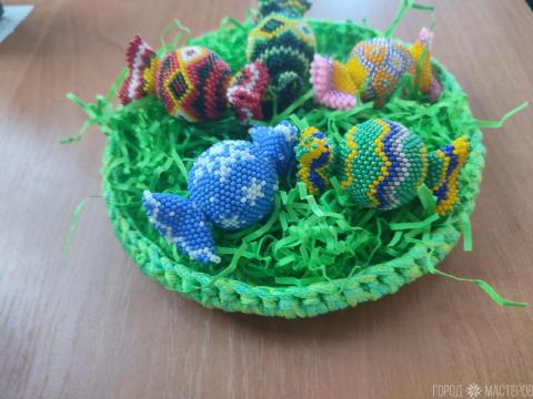 Конфеты из бисера на ёлку - 4