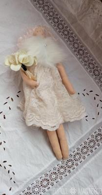 Кукла тильда Невеста с букетом роз - 2