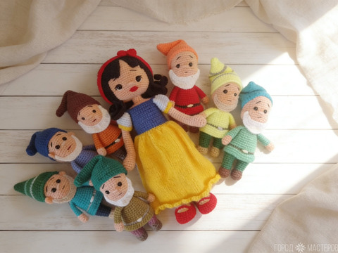 Вязаные игрушки ''Белоснежка и семь гномов'' - 5