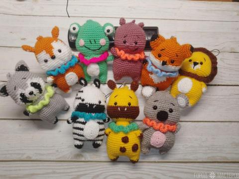 Продаю вязаные игрушки-брелочки ручной работы - 2