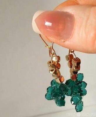 Комплект бижутерии (колье , браслет, серьги) - 3