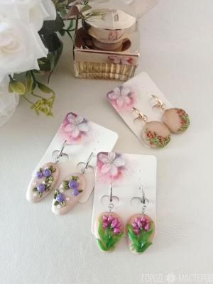 Серьги цветочные