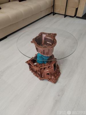 Стол журнальный