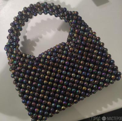 Сумочка из бусин