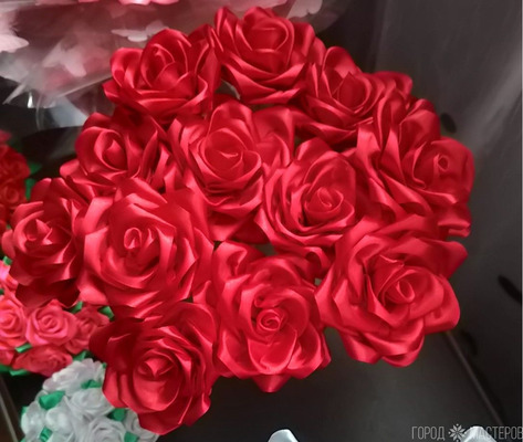 Розы из ленты на заказ - 6