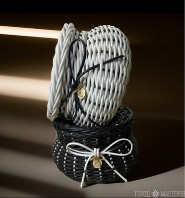 Кашпо из ротанга