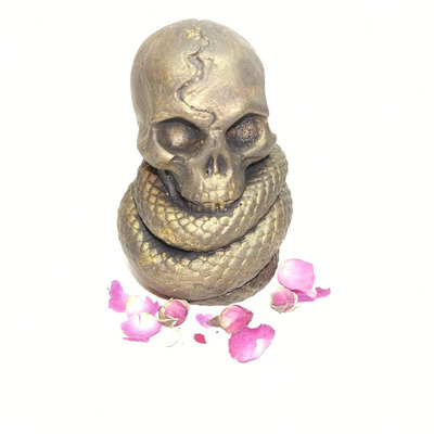 Череп со Змеёй Алтарная статуэтка