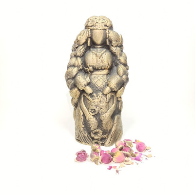 Шаманка Берегиня Любви и Брака Алтарная статуэтка