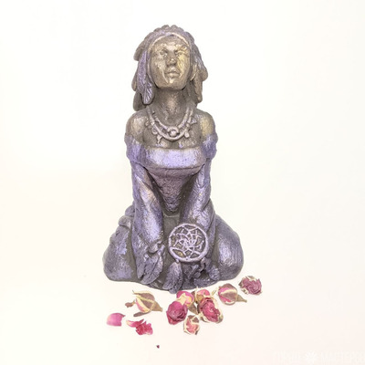 Шаманка в Медитации Алтарная статуэтка