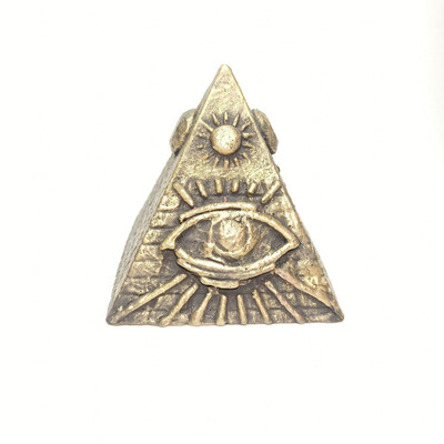 Пирамида со Всевидящим Оком Алтарная статуэтка