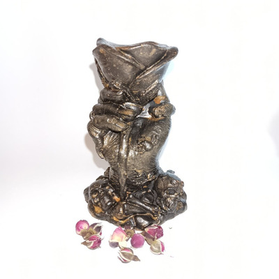 Роза в Руке Подсвечник/Алтарная статуэтка