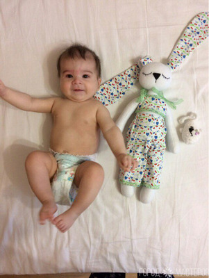 Зайка. Игрушка-сплюшка - 4