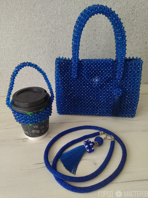 Сумочка из бусин