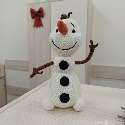 Снеговик Олаф