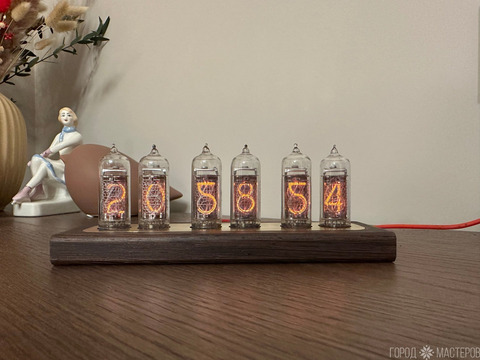 Часы на газоразрядных индикаторах ин-14 - 3