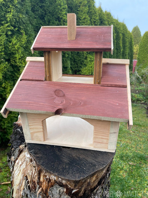 Кормушка для птиц