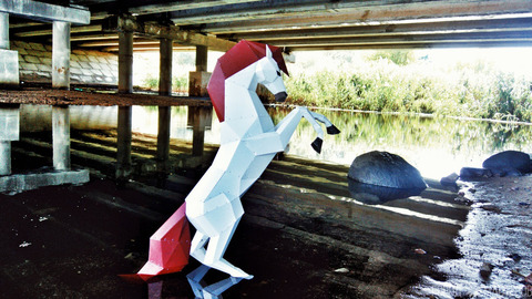 Полигональная фигура садовая "Конь"