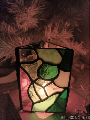 Светильник-ночник "Месяц" из витражного стекла выполнен в технике Тиффани - 7