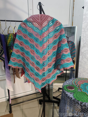 Красота шалей ручной работы