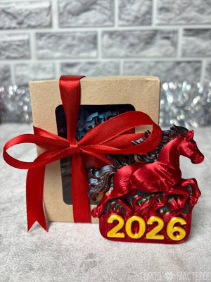 Магнит к новому году ''Красная огненная лошадь'' - 2