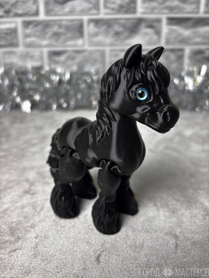 Подвижная лошадка - сувенир к 2026 году - 4