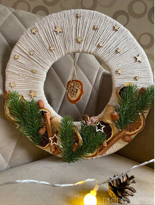 Венок новогодний 33-34см ручной работы - 2