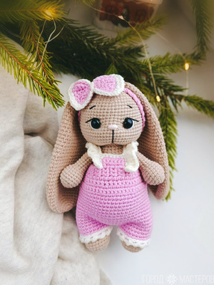 Зайка вязаный крючком