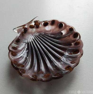 Блюдце "ракушка" из эпоксидной смолы