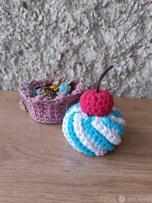 Сувенирная корзина ручной работы - 4