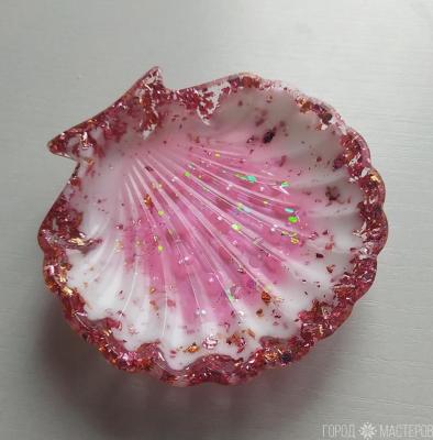 Блюдце "ракушка" из эпоксидной смолы