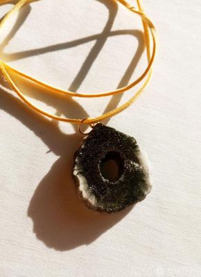 Украшения из эпоксидной смолы