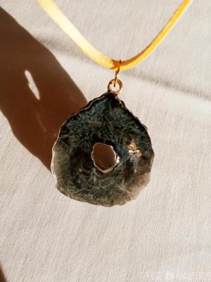 Украшения из эпоксидной смолы - 3