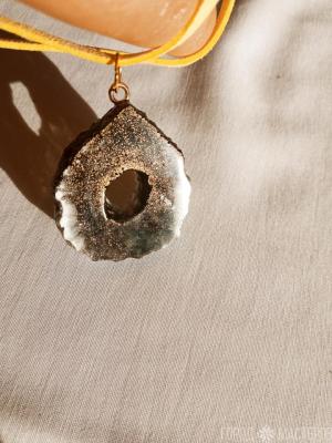 Украшения из эпоксидной смолы - 4