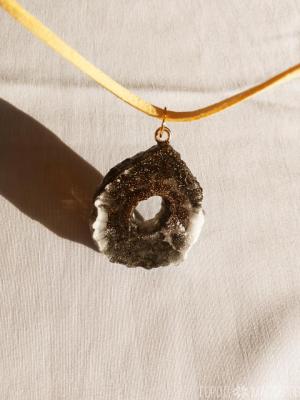 Украшения из эпоксидной смолы - 5