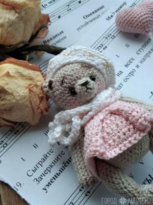 Мишка вязаный Тедди