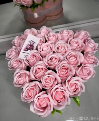 Букет из мыльных роз 29шт в коробке сердце - 3