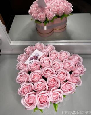 Букет из мыльных роз 29шт в коробке сердце - 4